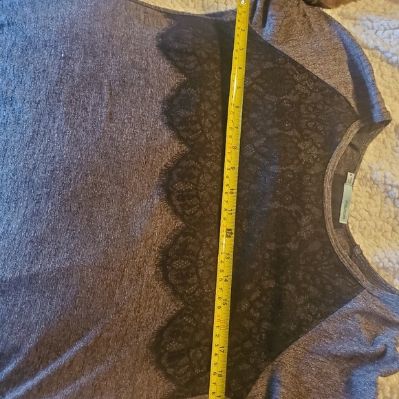 Beautiful long sleeve shirt - Picture 5 of 6